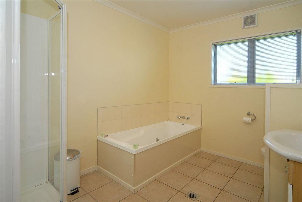 Clive Studios-Formally Clive Motel מראה חיצוני תמונה