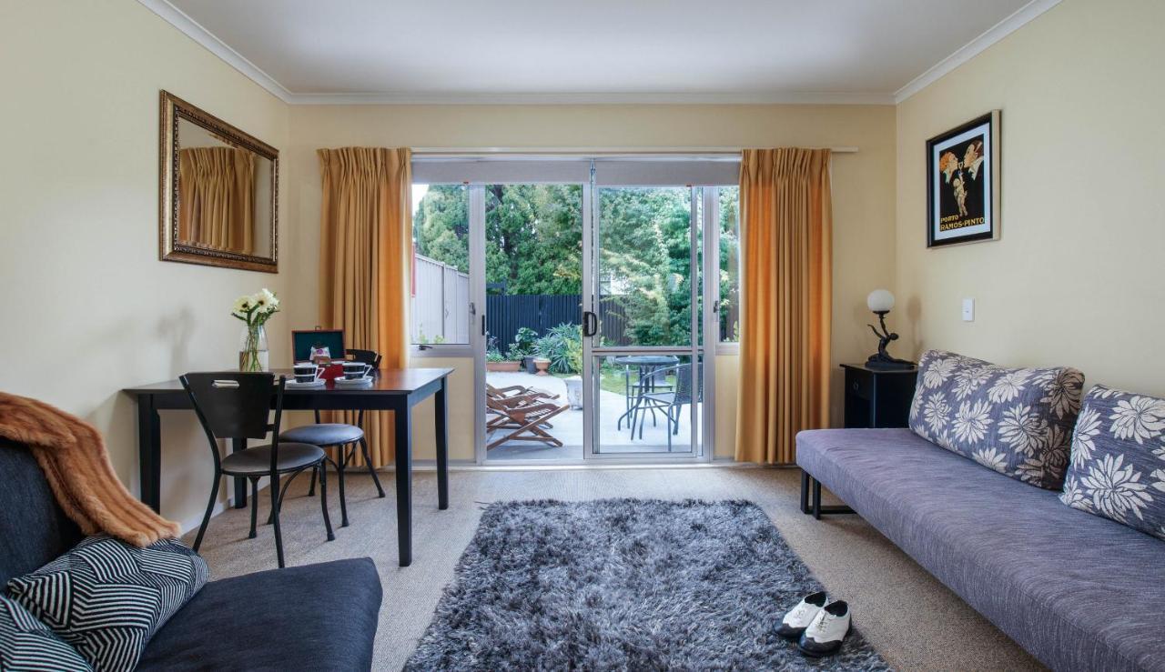 Clive Studios-Formally Clive Motel מראה חיצוני תמונה
